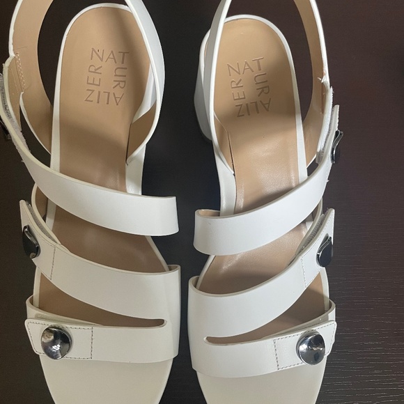 Naturalizer Shoes - NATURALIZER Womens White Button Accent Cushioned Alicia Block Heel Leather Dress